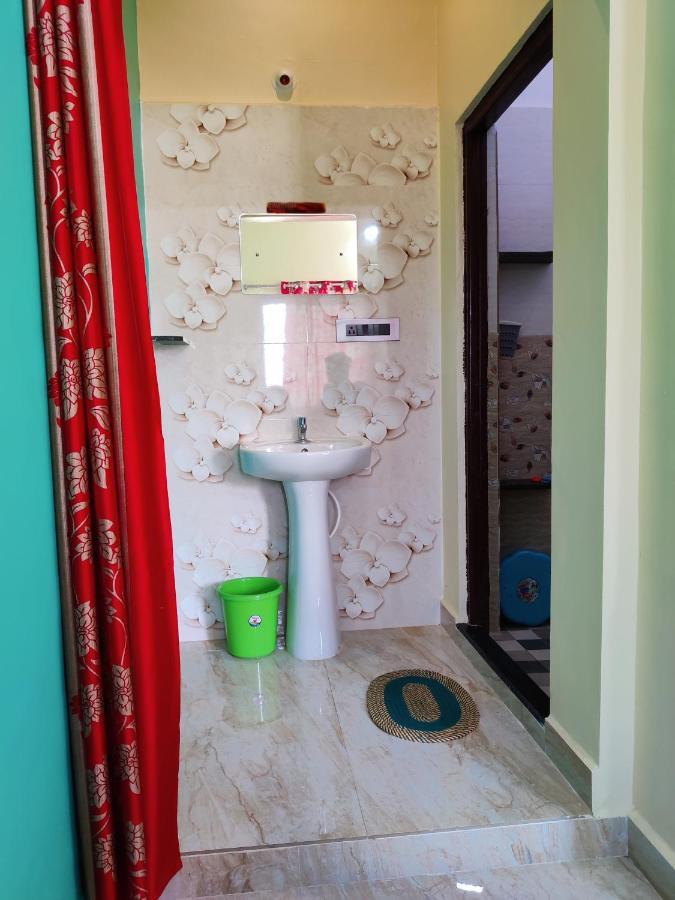 Balaji Homestay ハンピ エクステリア 写真
