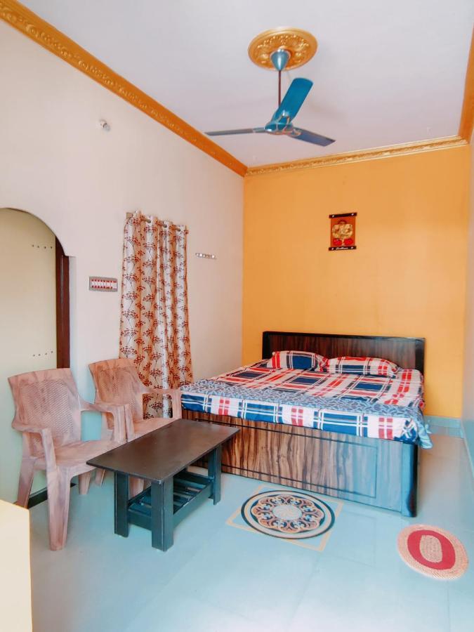 Balaji Homestay ハンピ エクステリア 写真